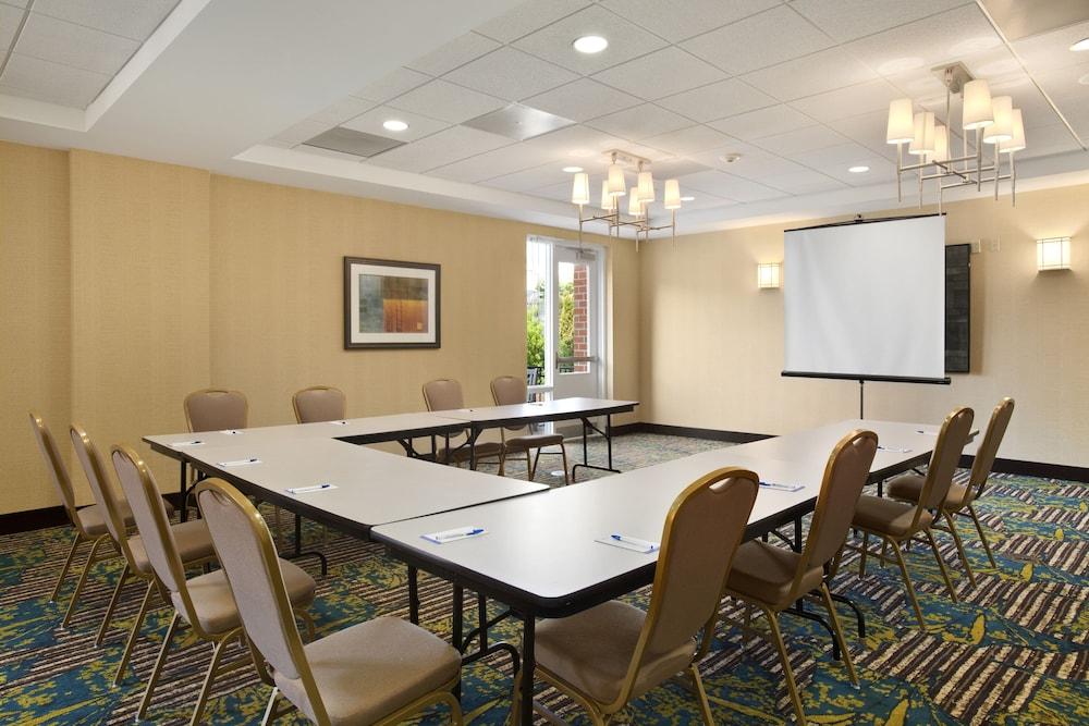 Hilton Garden Inn Silver Spring White Oak Extérieur photo