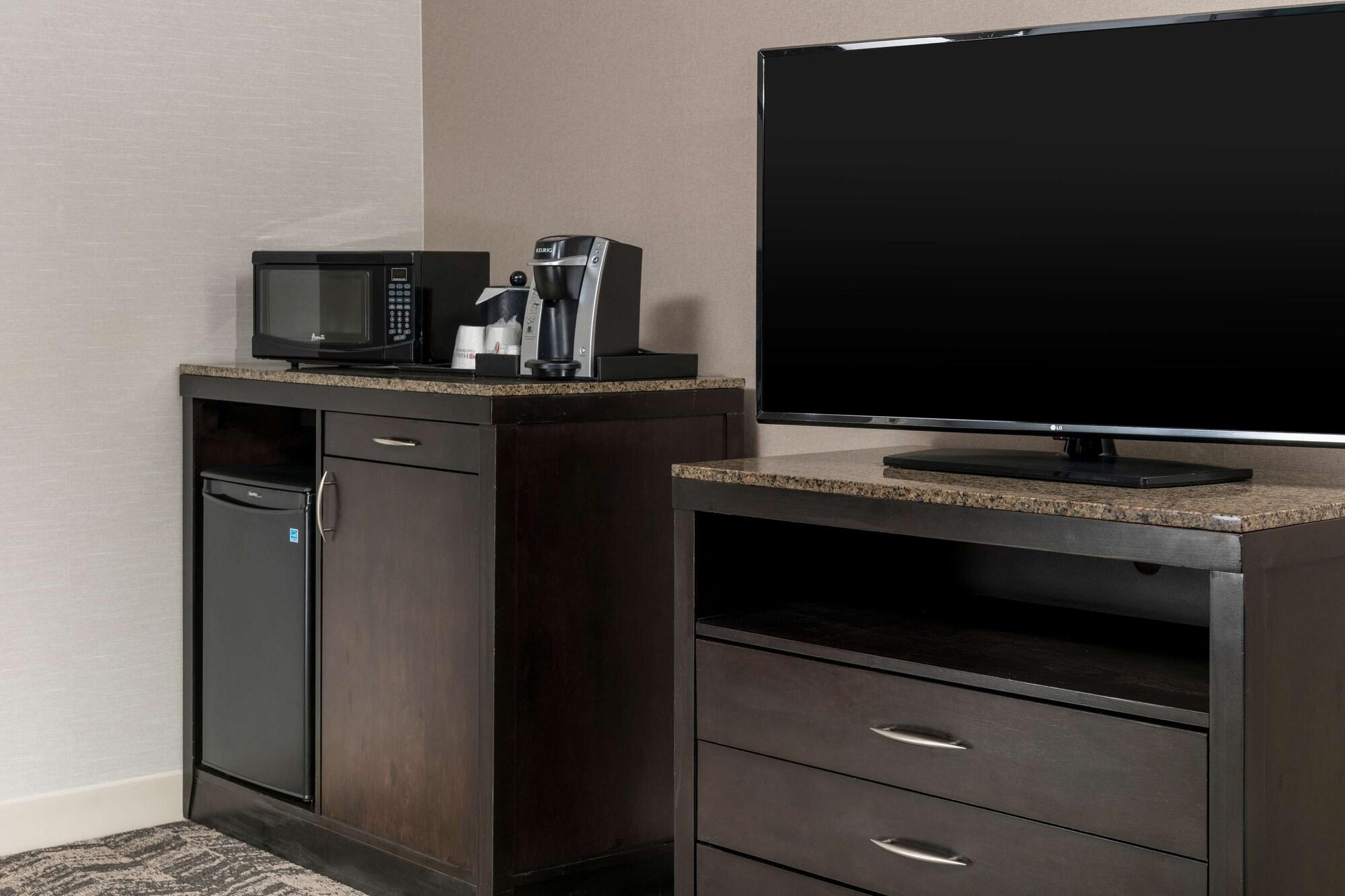 Hilton Garden Inn Silver Spring White Oak Extérieur photo