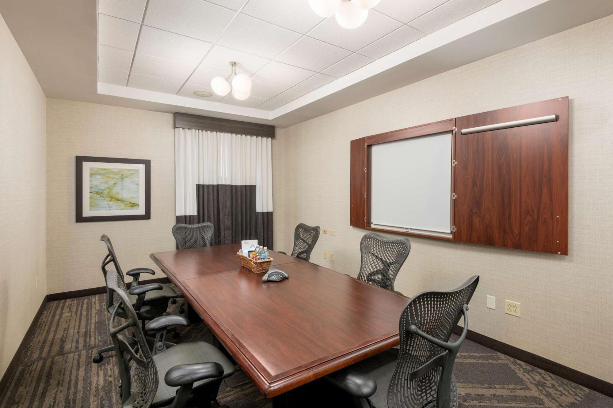Hilton Garden Inn Silver Spring White Oak Extérieur photo