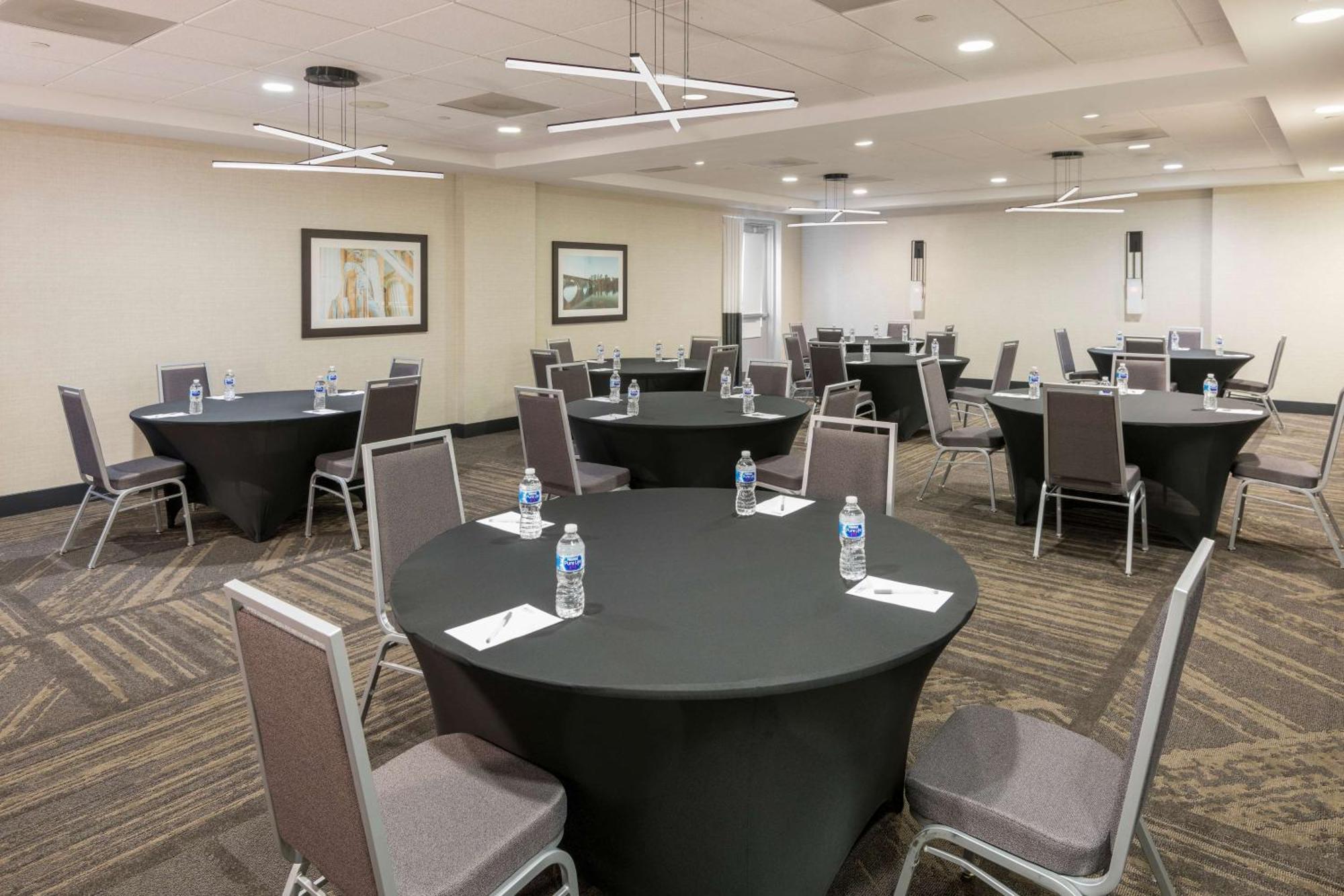 Hilton Garden Inn Silver Spring White Oak Extérieur photo
