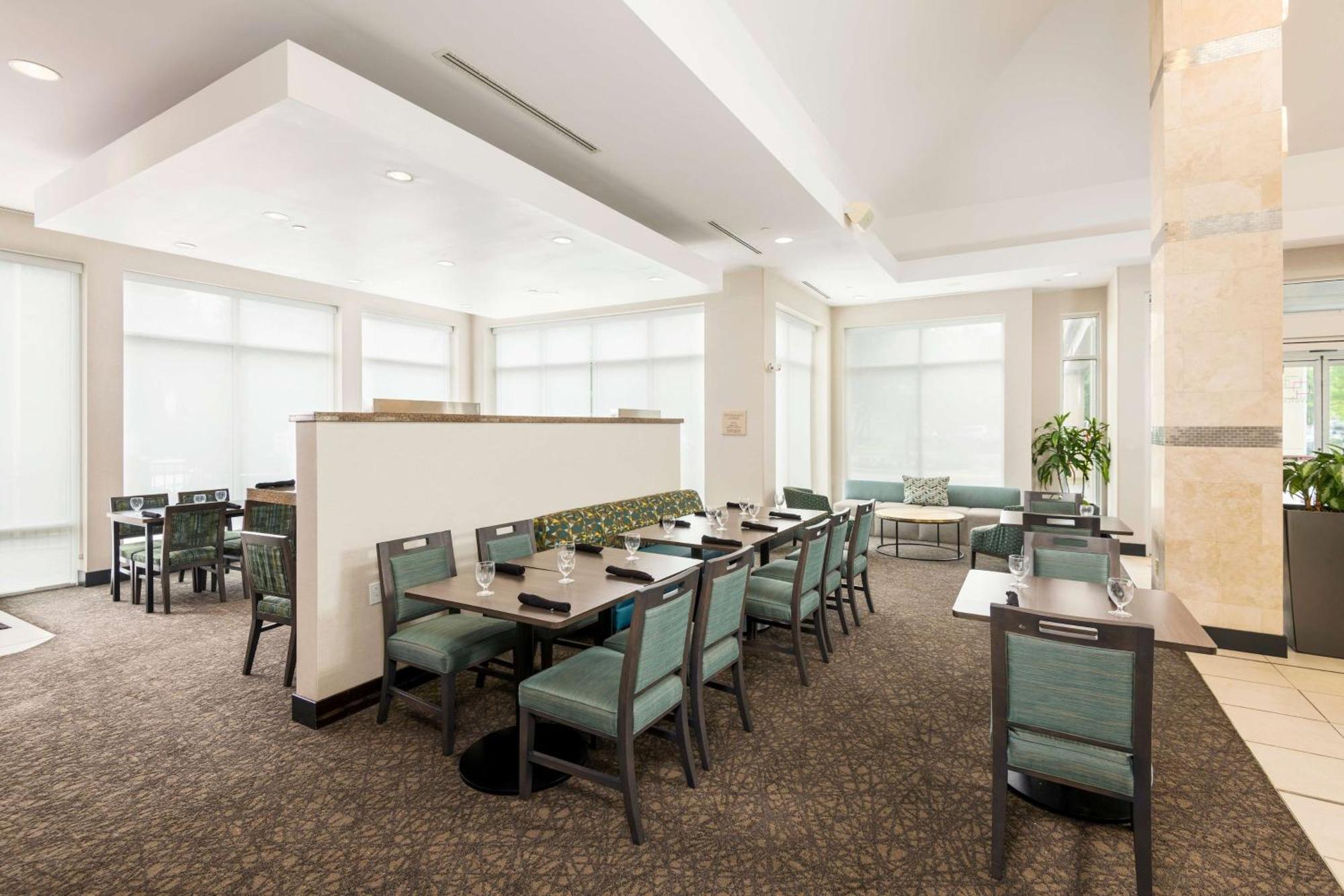 Hilton Garden Inn Silver Spring White Oak Extérieur photo