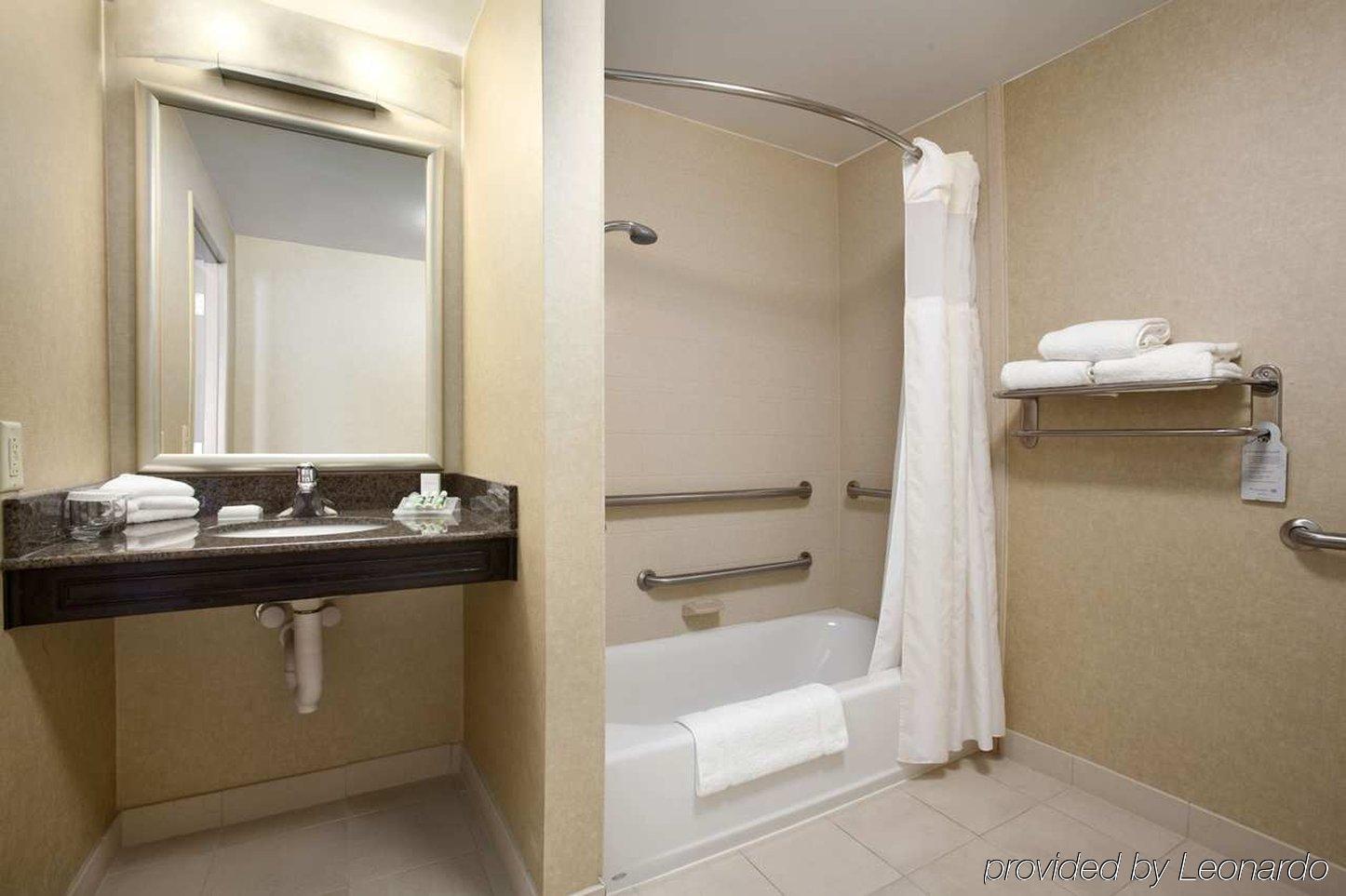 Hilton Garden Inn Silver Spring White Oak Chambre photo