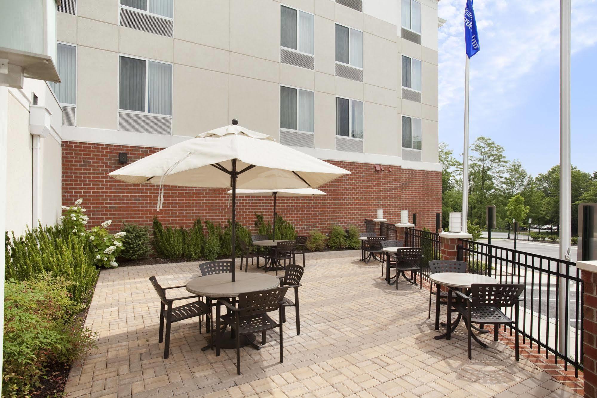 Hilton Garden Inn Silver Spring White Oak Extérieur photo